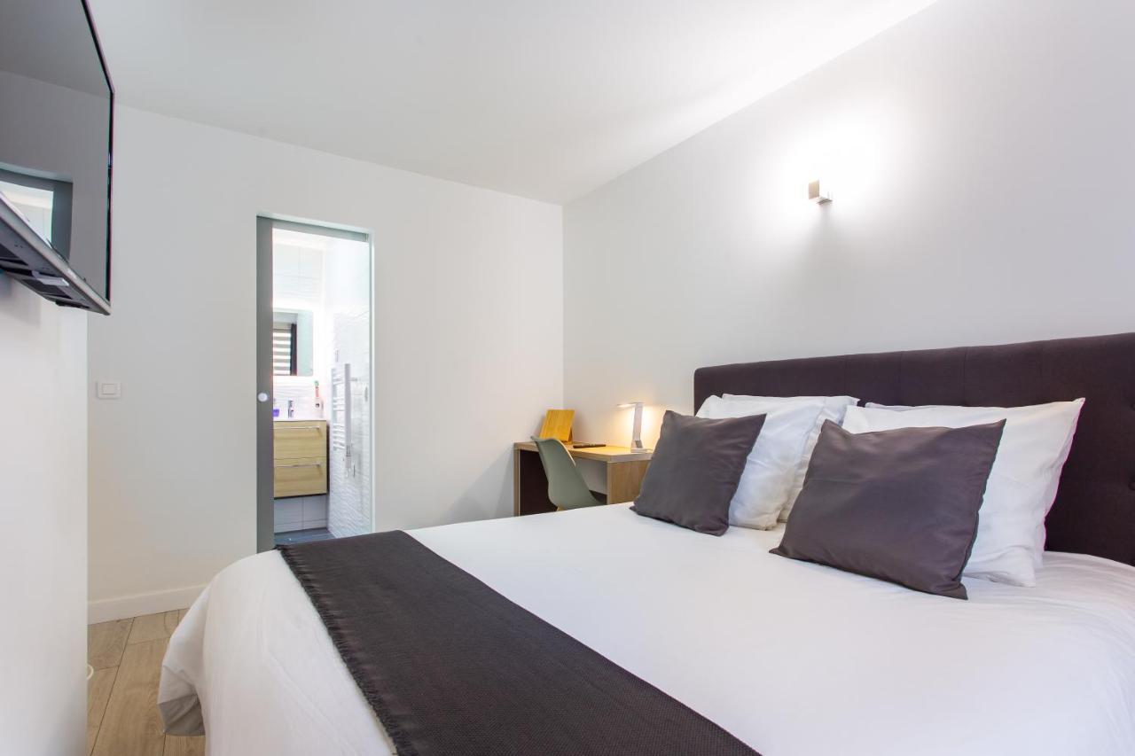 D&E - Paris-Disney - Holidays Apartment - Appartement De Vacances - 5 Chambres- 5 Sdb - 5 Bedrooms - 5 Bathrooms - Netflix Champs-Sur-Marne Esterno foto