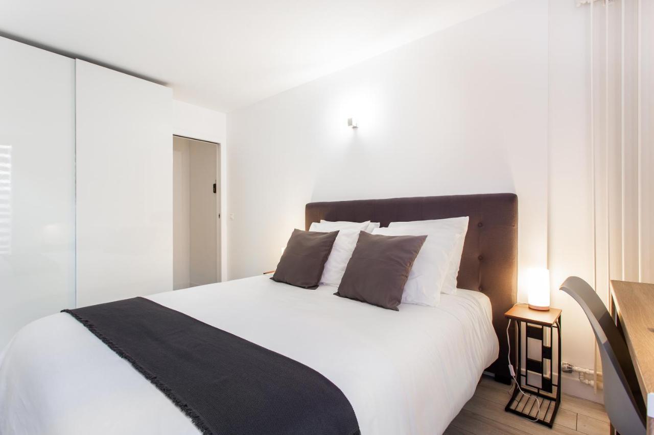 D&E - Paris-Disney - Holidays Apartment - Appartement De Vacances - 5 Chambres- 5 Sdb - 5 Bedrooms - 5 Bathrooms - Netflix Champs-Sur-Marne Esterno foto